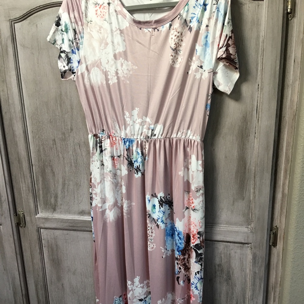 Never worn dress. Sz XL
